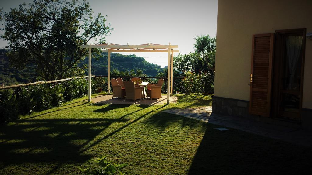 Villa Talea 산트아구타수이두에골피 외부 사진
